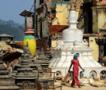 尼泊尔：艰难中复苏