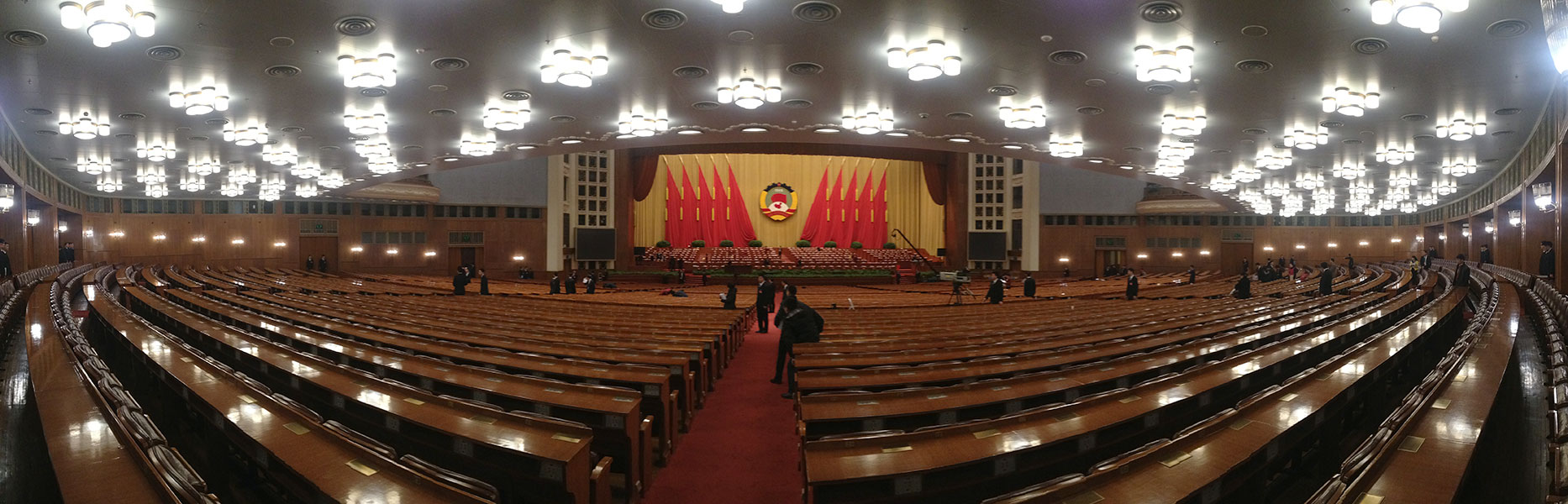 全景两会:散会后的人民大会堂_大公图片_大公网